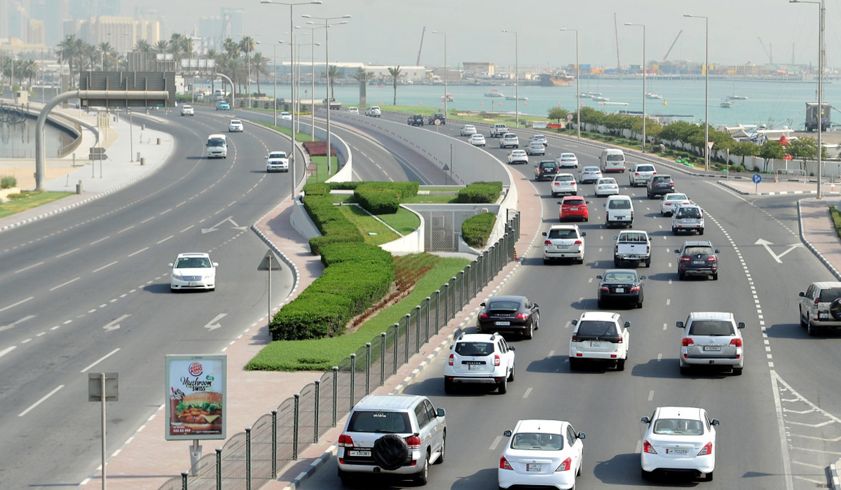Partial traffic closure at Corniche Street from today